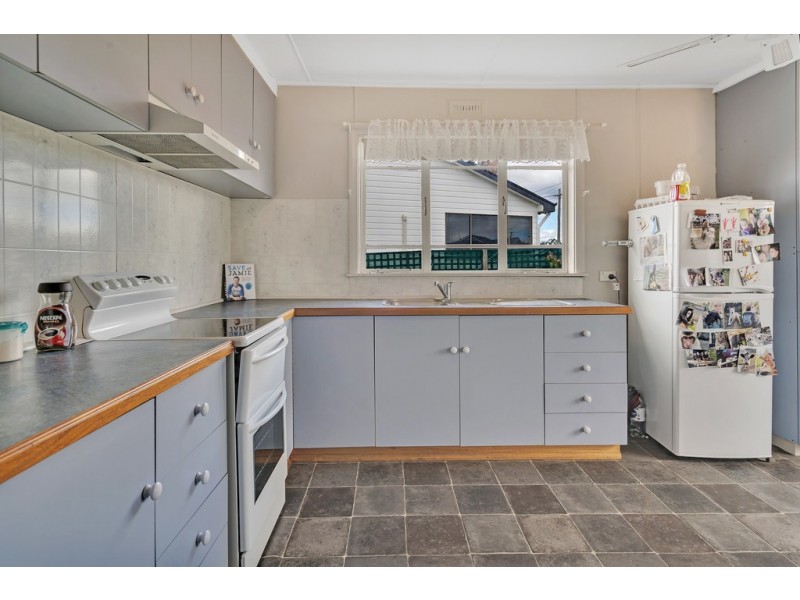 82 Mayfield Street, Mayfield TAS 7248