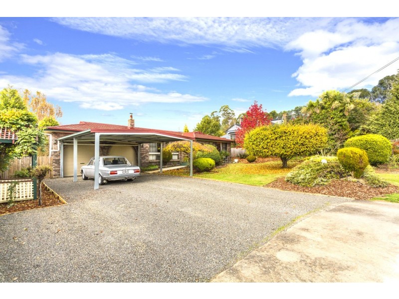 15 Lalla Road, Lilydale TAS 7268