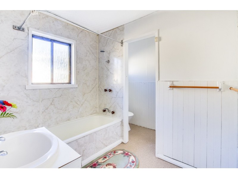 24 Clare Street, Mowbray TAS 7248