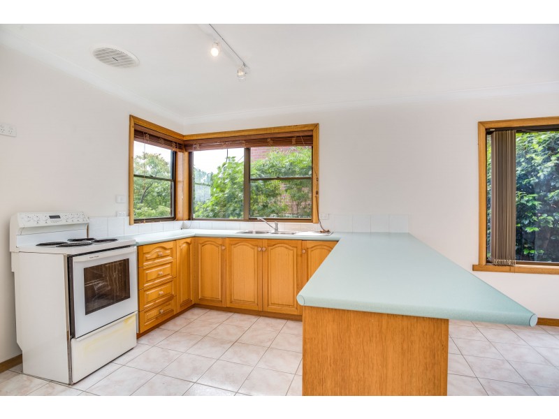 5 Parua Road, Newnham TAS 7248