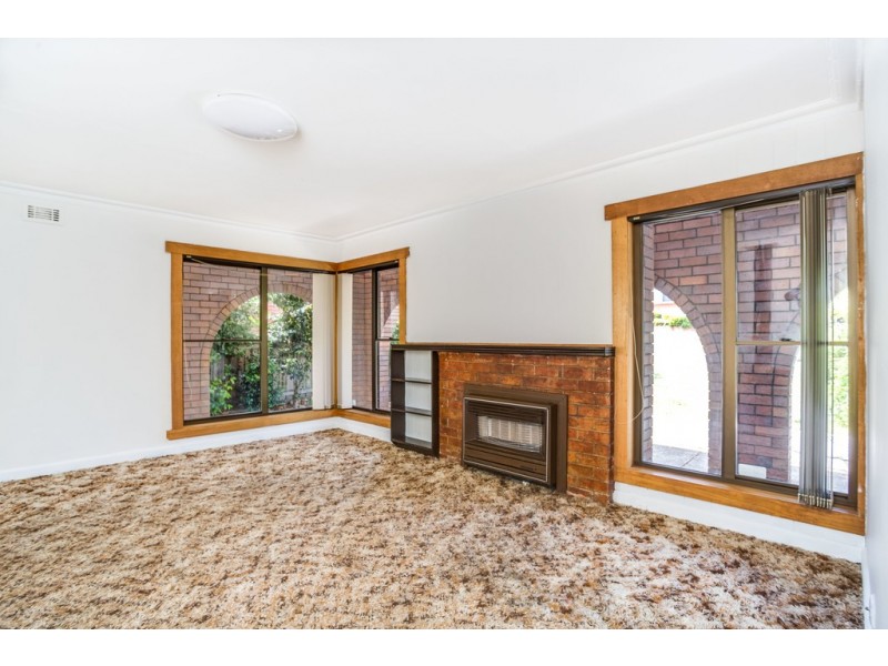 5 Parua Road, Newnham TAS 7248