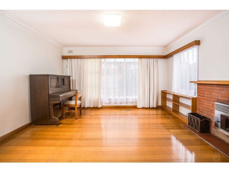 32 Parua Road, Newnham TAS 7248