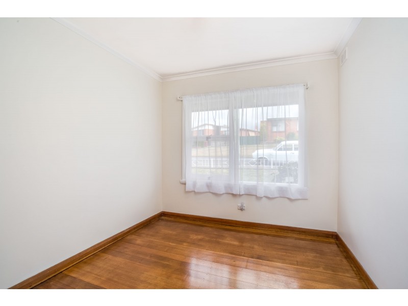 32 Parua Road, Newnham TAS 7248