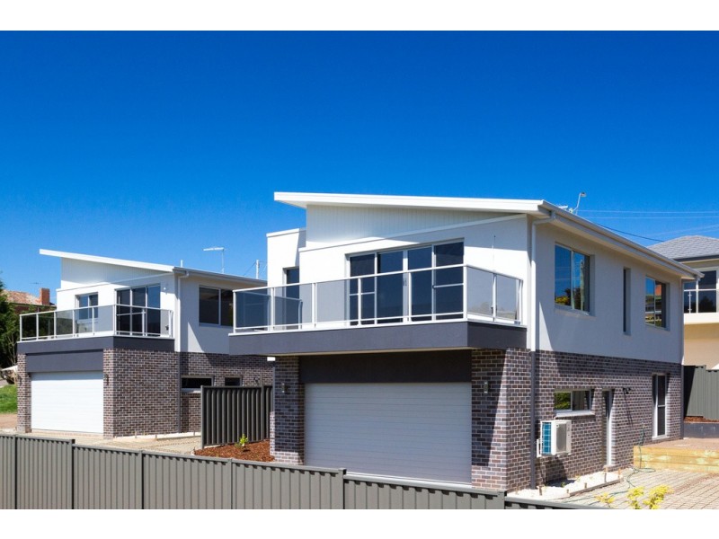 Unit 2/3 Greenway Close, Riverside TAS 7250