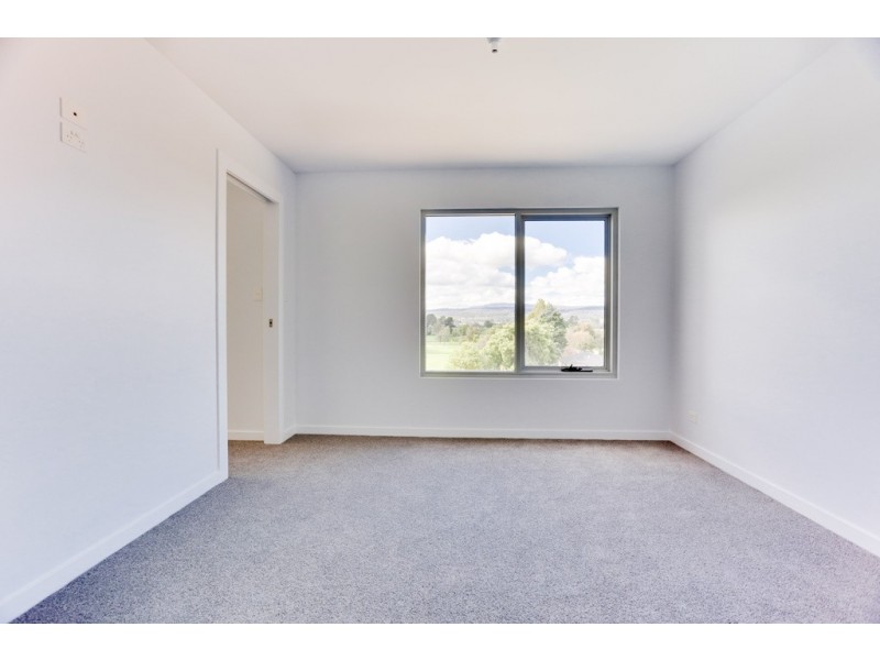 Unit 2/3 Greenway Close, Riverside TAS 7250