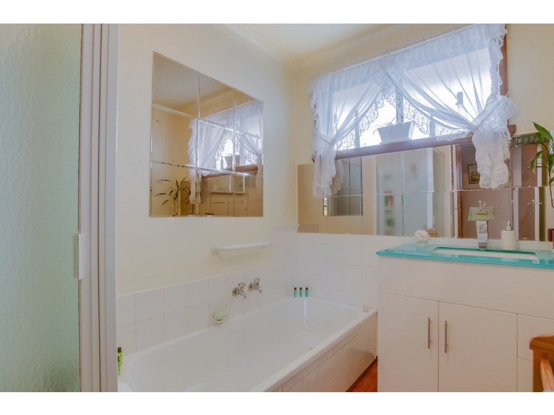 8 Ralph Street, Prospect Vale TAS 7250