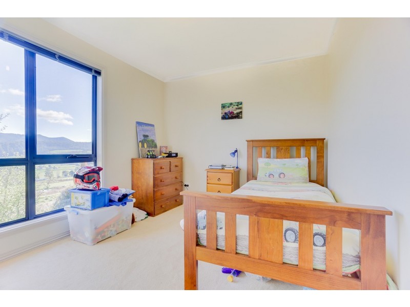 9 McBains Road, Glengarry TAS 7275