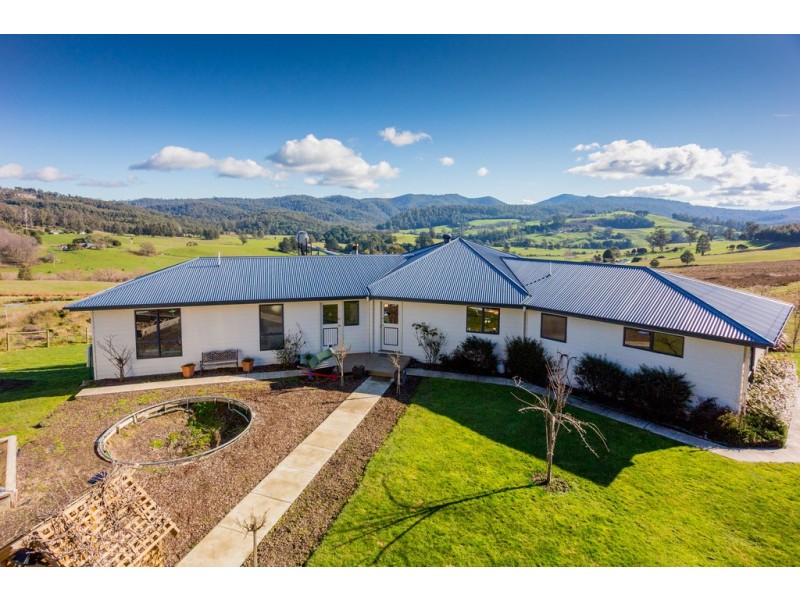 9 McBains Road, Glengarry TAS 7275