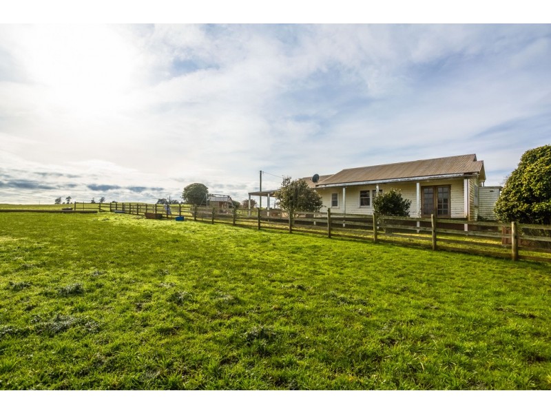 1479 Sheffield Road, Barrington TAS 7306