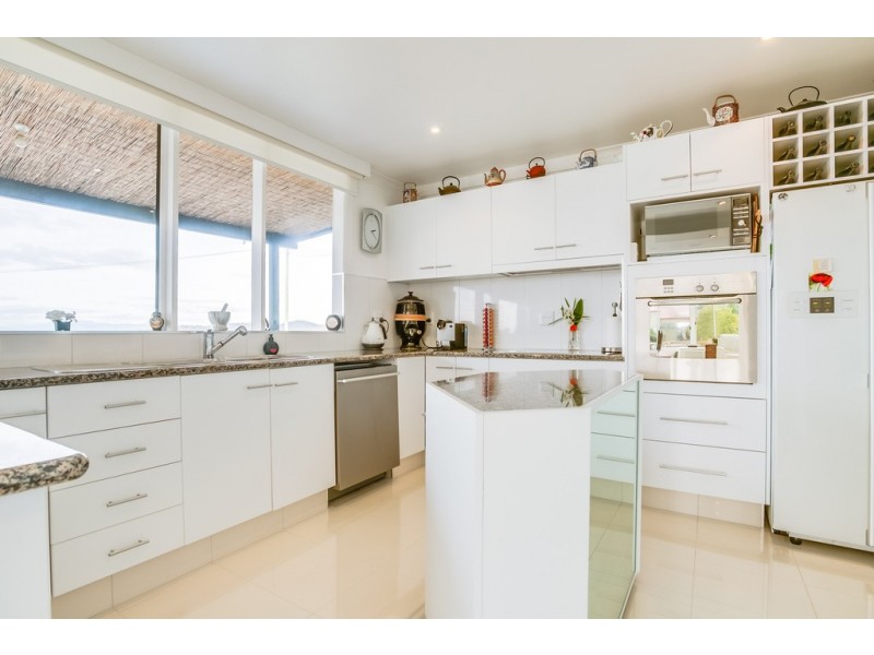 93 Robert Street, Beauty Point TAS 7270