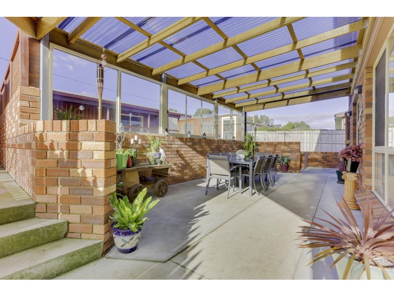 11 Pinsley Drive, St Leonards TAS 7250