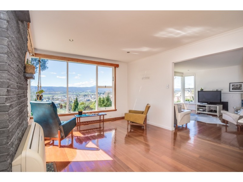 4 Wattle Way, Trevallyn TAS 7250