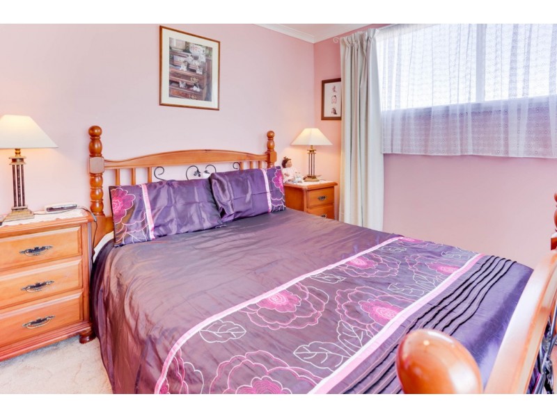54 Paringa Avenue, Newnham TAS 7248
