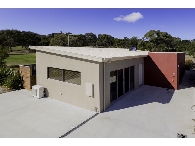 Unit 2 170 Hazard View Drive, Coles Bay TAS 7215