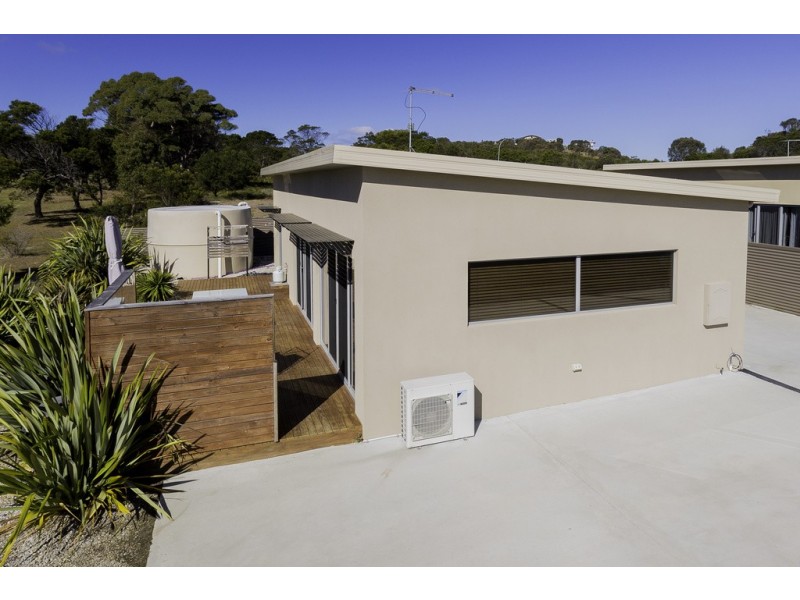 Unit 2 170 Hazard View Drive, Coles Bay TAS 7215