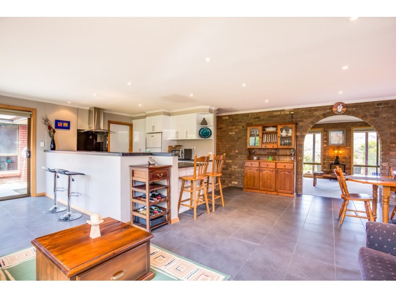 16 Panorama Road, Blackstone Heights TAS 7250