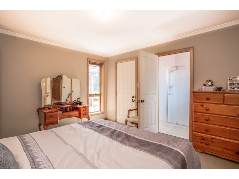 16 Panorama Road, Blackstone Heights TAS 7250