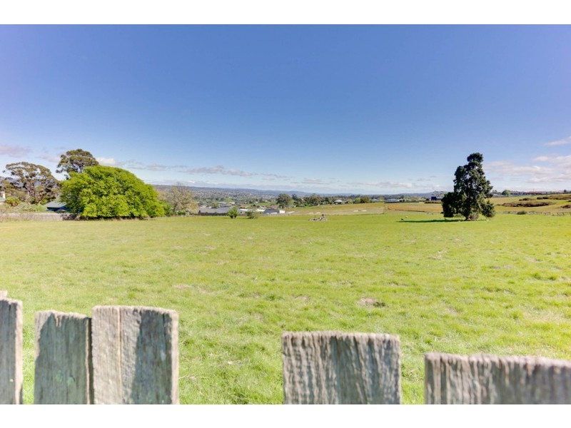 51 Benvenue Road, St Leonards TAS 7250