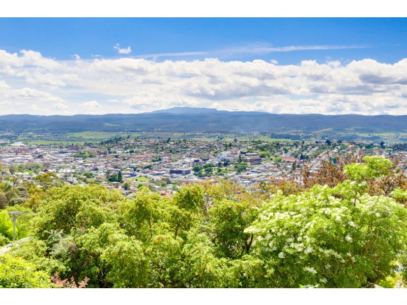 72 Salisbury Crescent, West Launceston TAS 7250