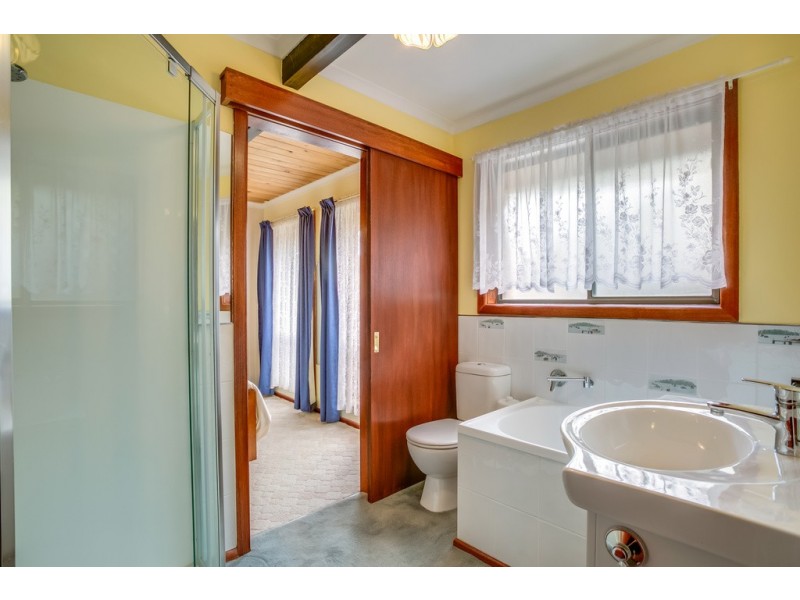 17 Taylor Street, Westbury TAS 7303