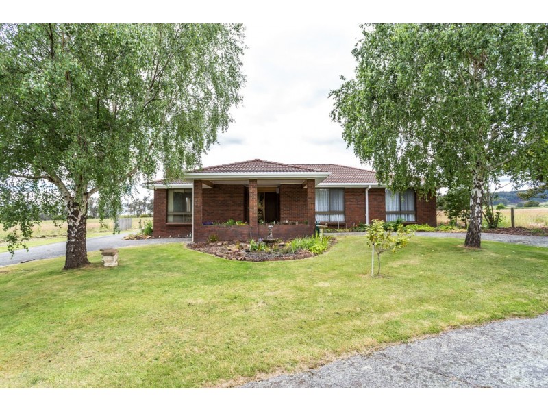 111 Loop Road, Glengarry TAS 7275