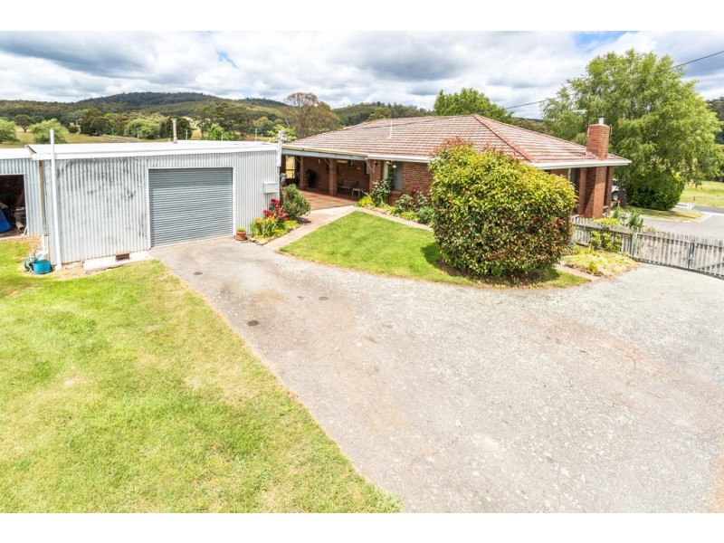 111 Loop Road, Glengarry TAS 7275