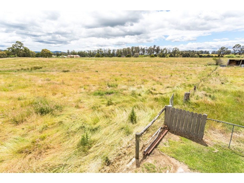 111 Loop Road, Glengarry TAS 7275