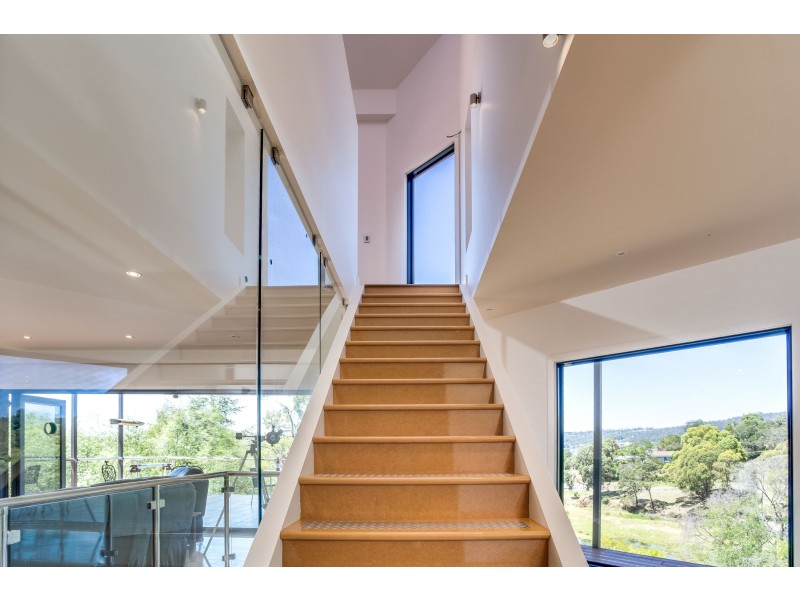 5 Old Coach Road, Gravelly Beach TAS 7276