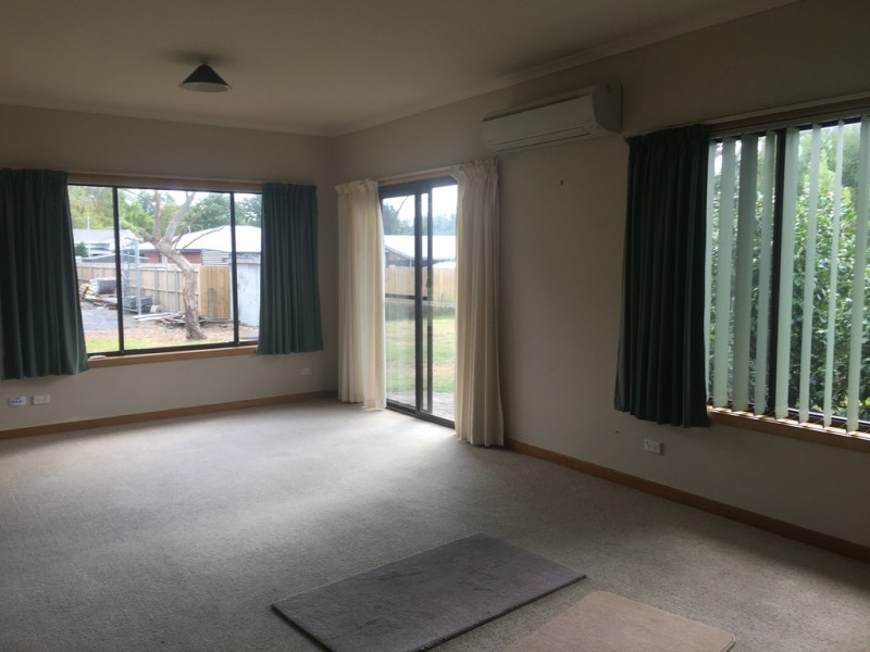 1/128 Main Road, Exeter TAS 7275