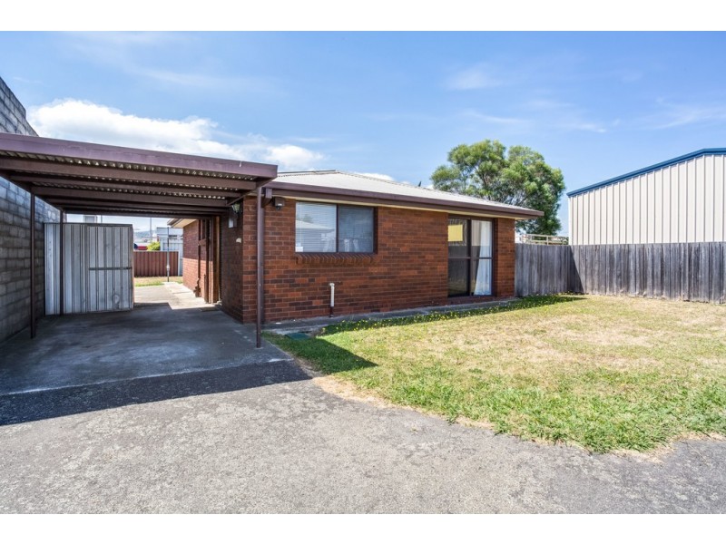 Unit 2/4 Luck Street, Mowbray TAS 7248