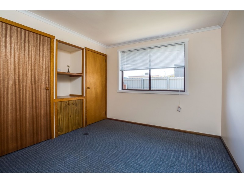 Unit 2/4 Luck Street, Mowbray TAS 7248