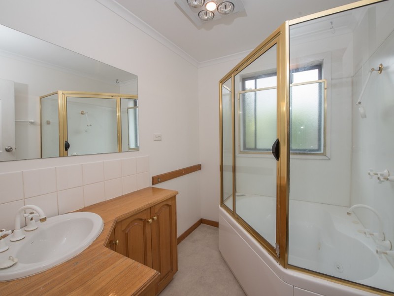 17 Chifley Street, Kings Meadows TAS 7249