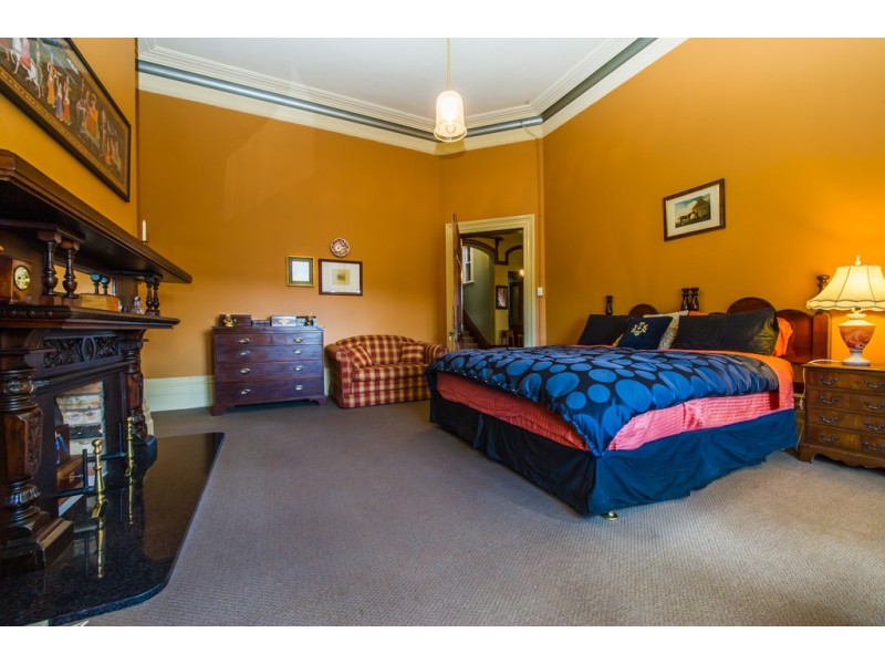 13 East Barrack Street, Deloraine TAS 7304