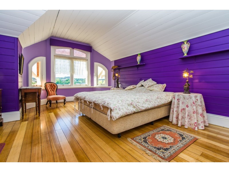 13 East Barrack Street, Deloraine TAS 7304
