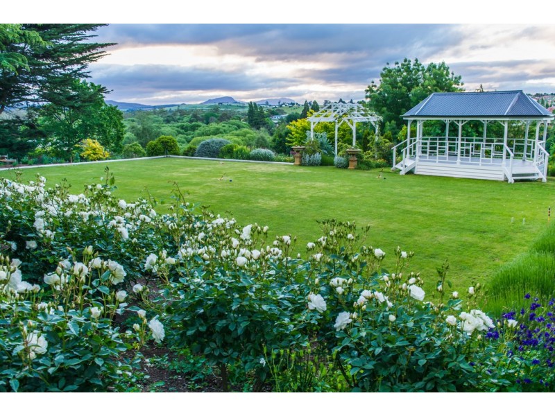 13 East Barrack Street, Deloraine TAS 7304