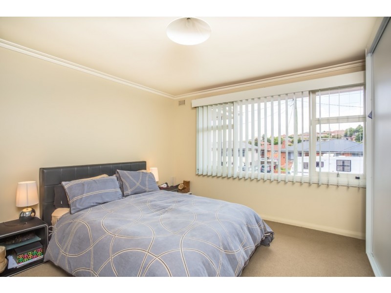 8 Maroney Street, Kings Meadows TAS 7249