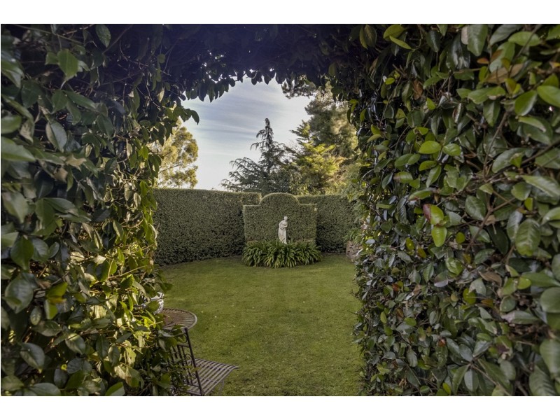 8 Christine Avenue, Devon Hills TAS 7300