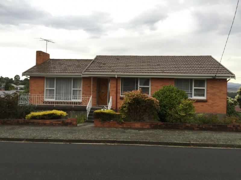 92 Panubra Street, Kings Meadows TAS 7249