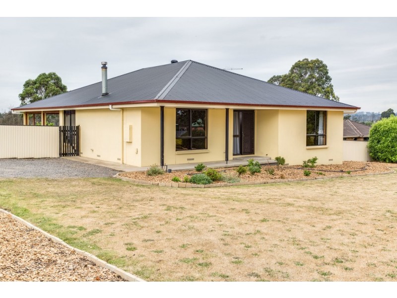 20 Weld Street, Beaconsfield TAS 7270