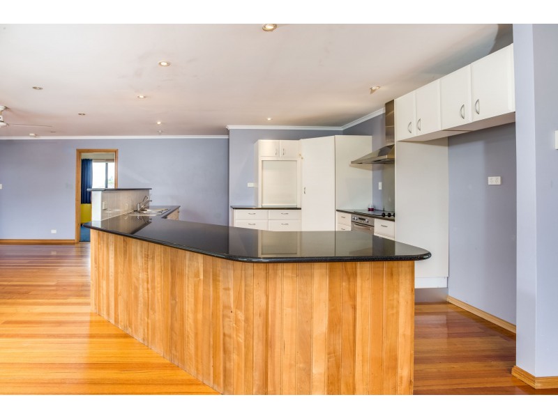 20 Weld Street, Beaconsfield TAS 7270