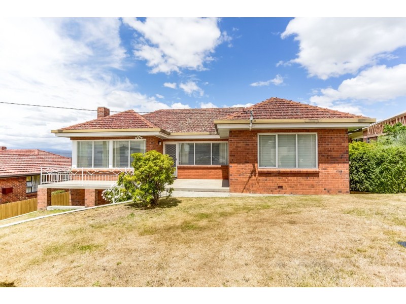 5 Pendennis Street, Riverside TAS 7250