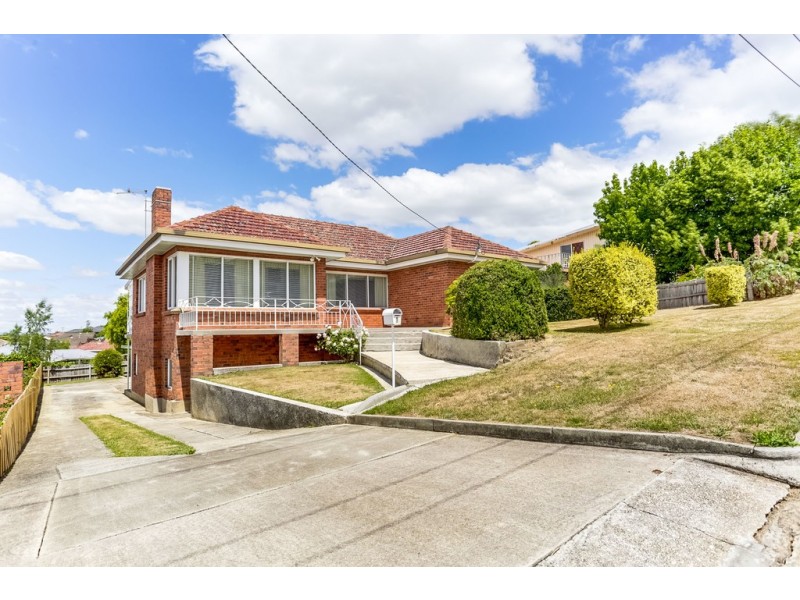 5 Pendennis Street, Riverside TAS 7250