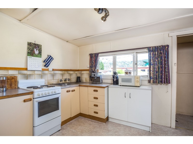 16 North Street, South Launceston TAS 7249