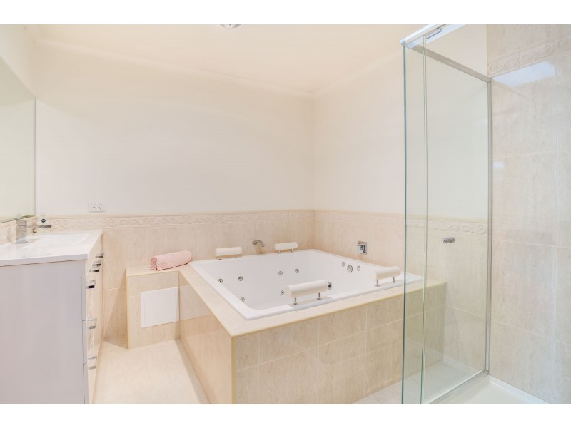 69 Mount Stuart Drive, Newnham TAS 7248