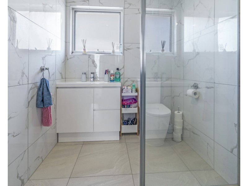 21 Helenwood Grove, Newnham TAS 7248