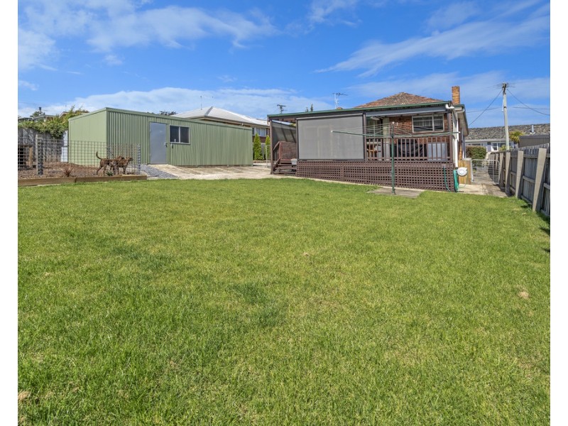 21 Helenwood Grove, Newnham TAS 7248