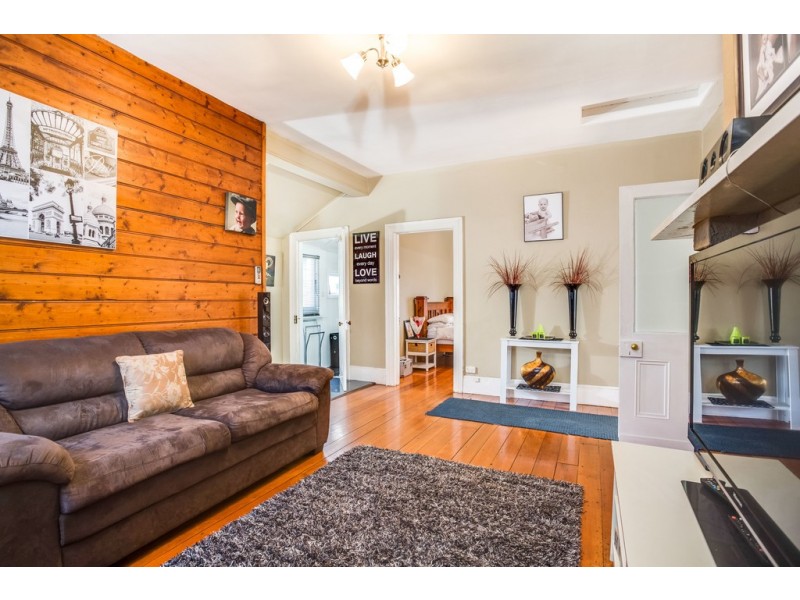 32 Margaret Street, Launceston TAS 7250