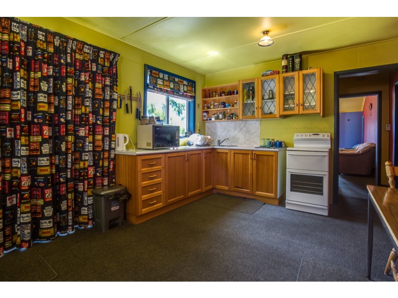 137 Gravelly Beach Road, Blackwall TAS 7275