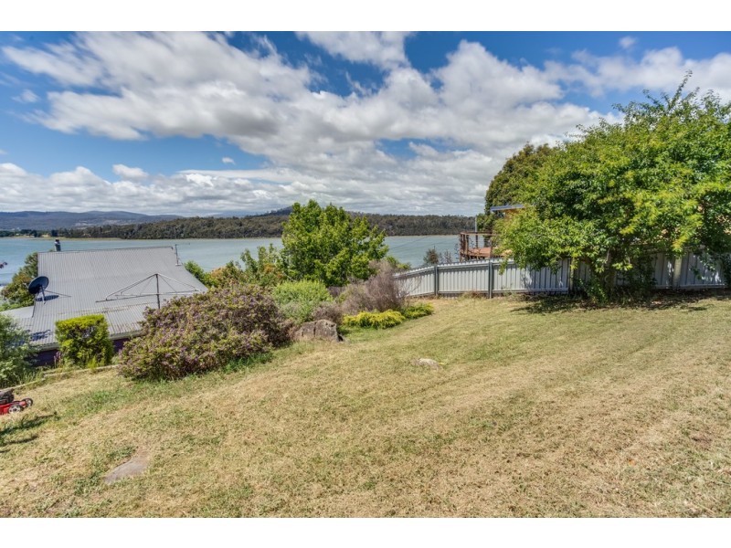 137 Gravelly Beach Road, Blackwall TAS 7275