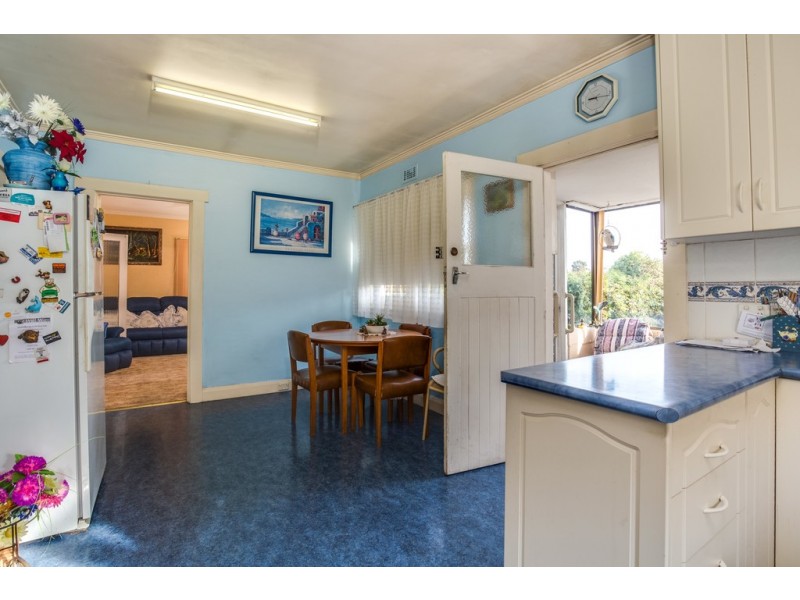 5 Alma Street, Youngtown TAS 7249